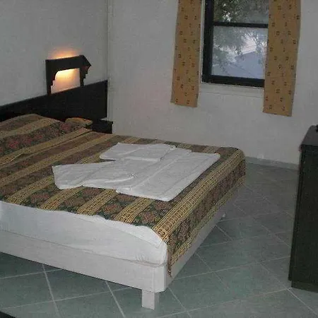 Medis Otel Akyarlar
